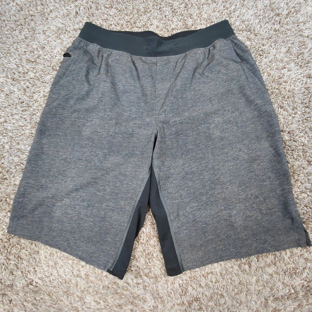Lululemon T.H.E. Short Mens Large 11" Grey Gym Shorts Linerless Athletic Unlined